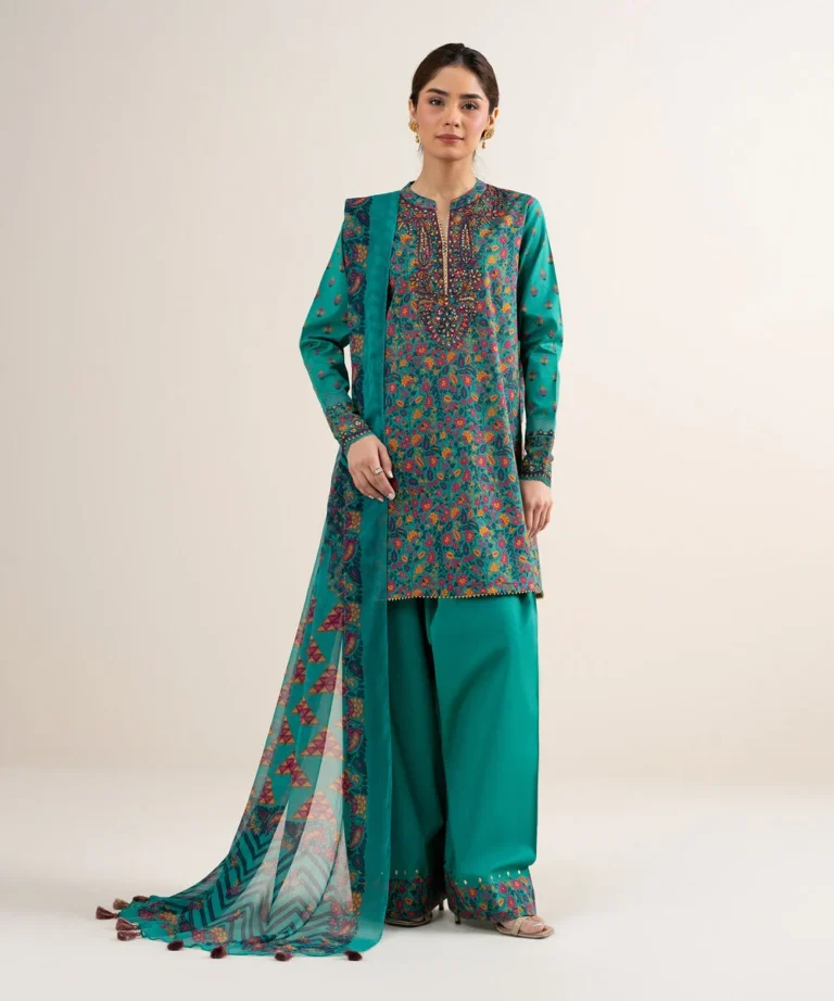 3 Piece – Embroidered Lawn Suit