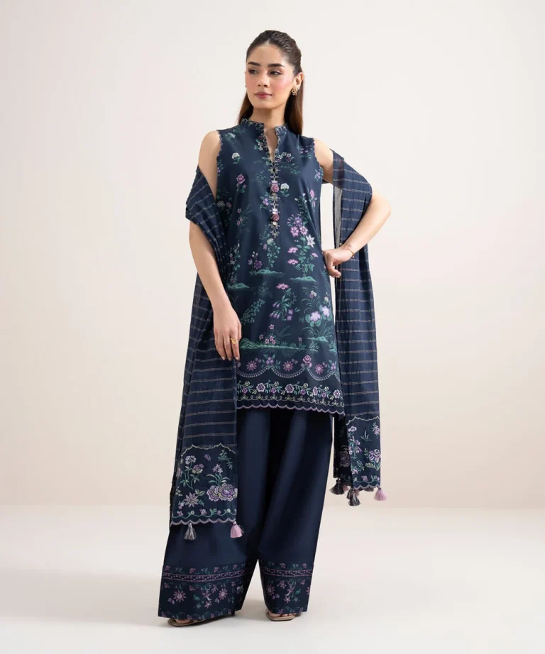 3 Piece – Embroidered Lawn Suit
